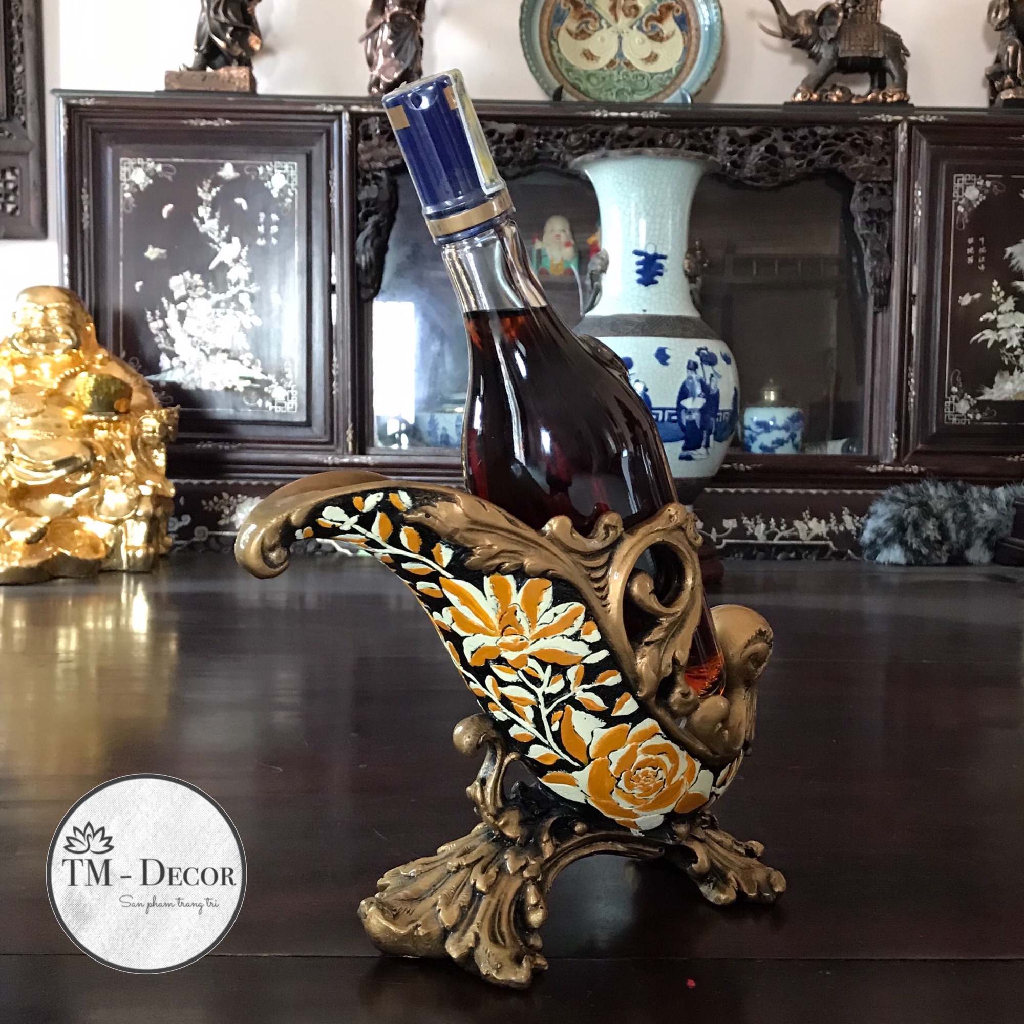 Kệ rượu vang phong cách châu âu