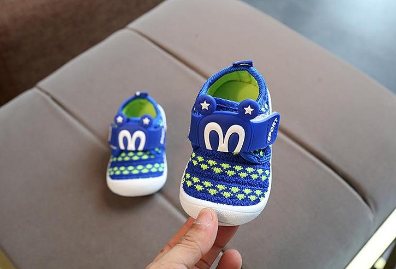 Giày tập đi đế kèn cho bé -chuột micky- sẳn sll giá rẻ