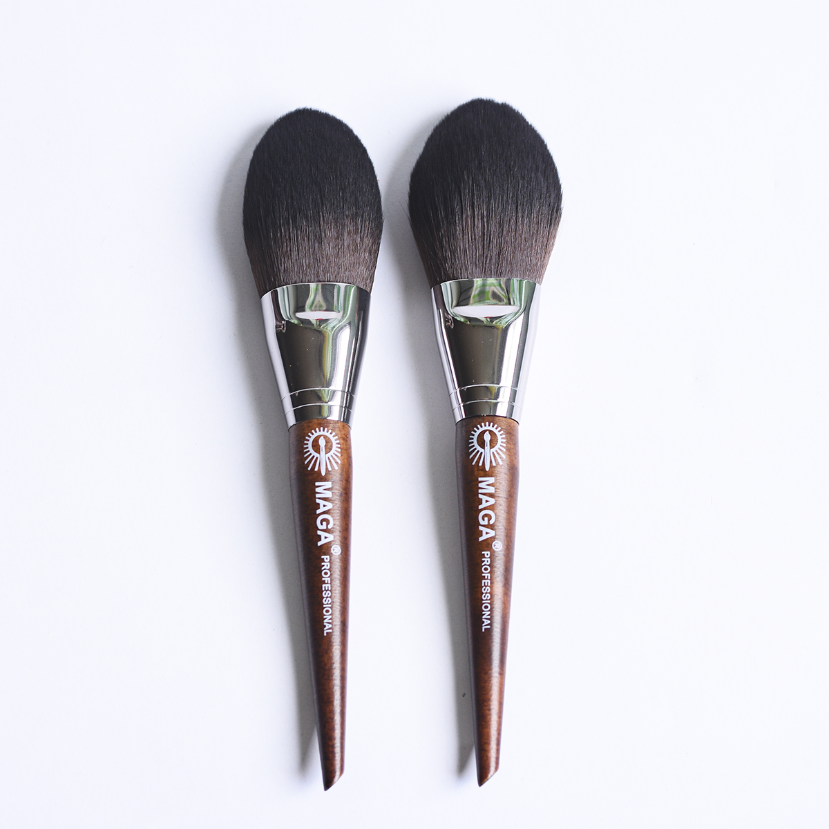 [HCM]Cọ Phủ Phấn Nén MAGA PRECISION POWDER BRUSH 05