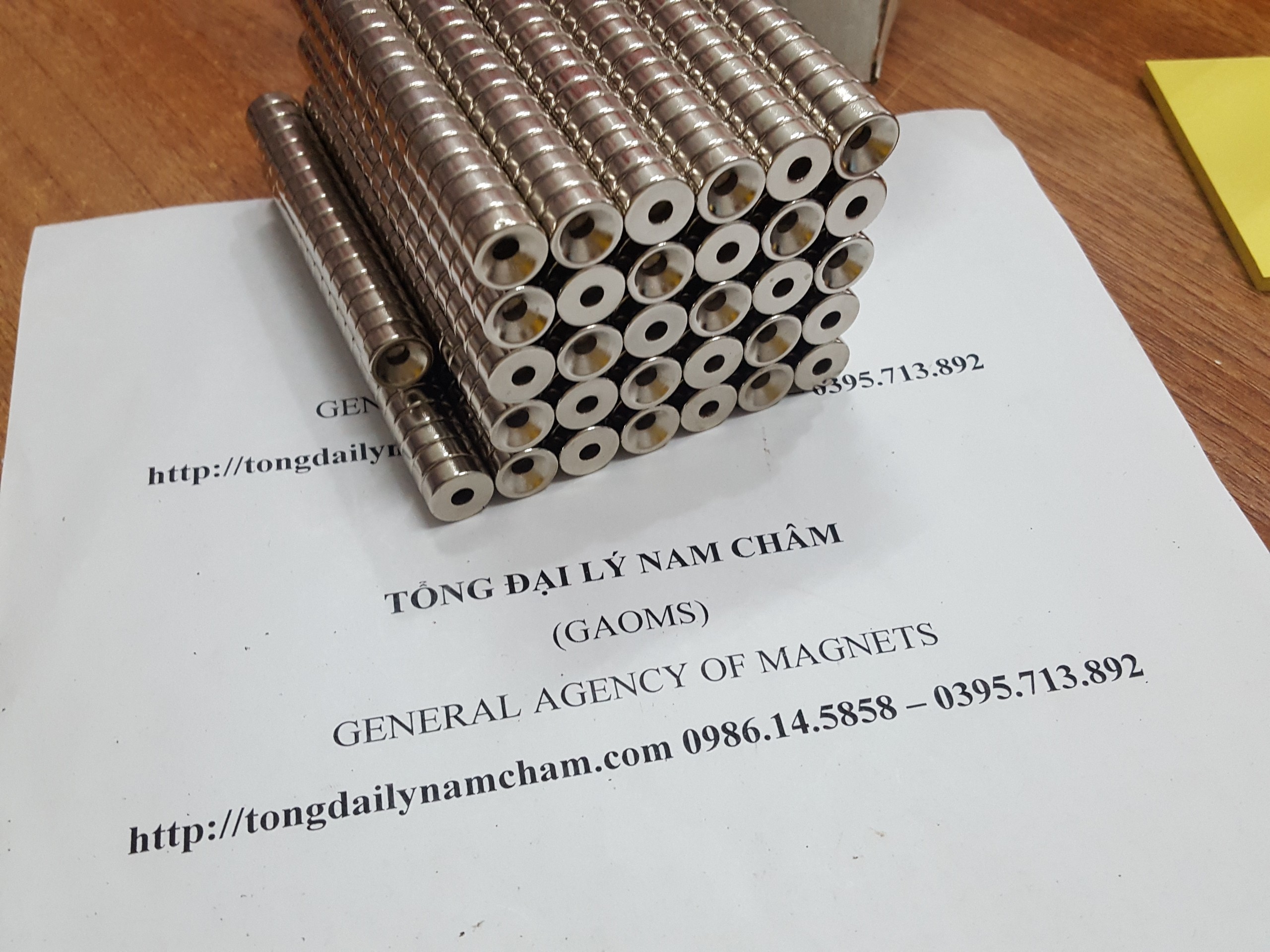 10 viên nam châm 12x5 lỗ vát 4mm
