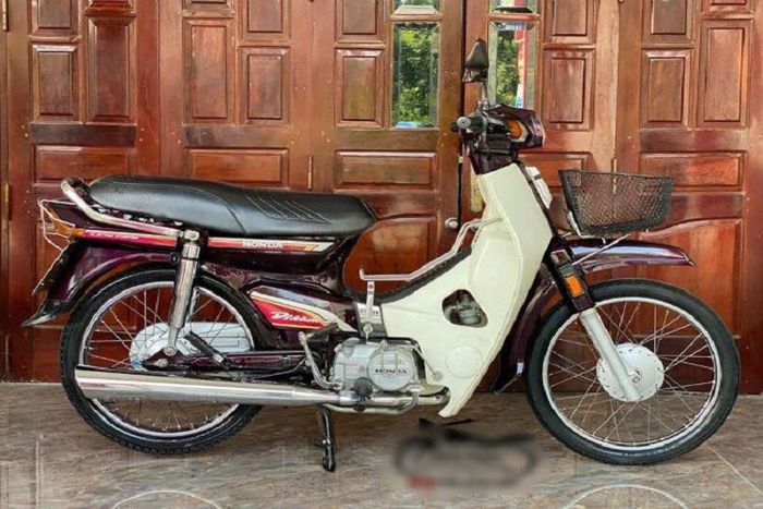 Chóa đèn xe DREAM thái, pha đèn Dream II ( full bộ - có đuôi đèn , không bóng)