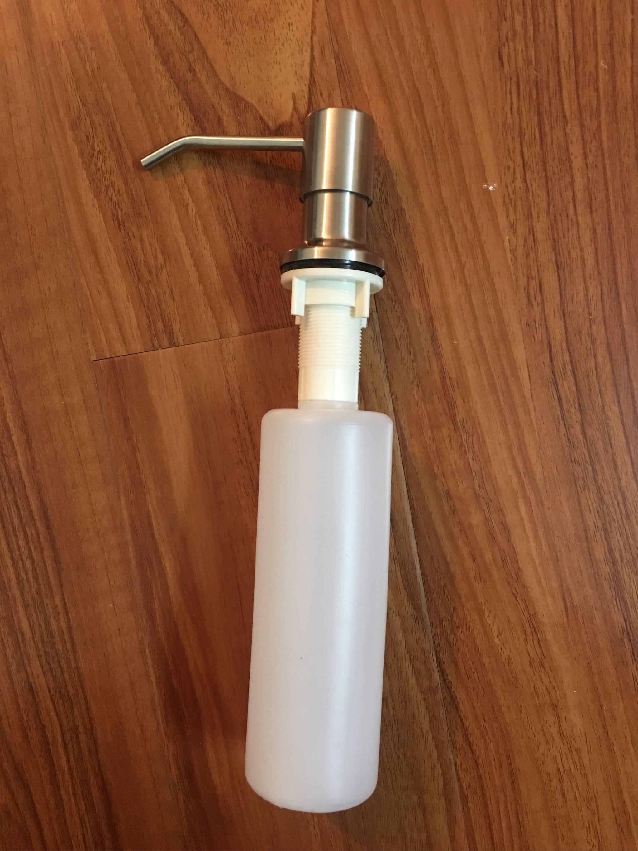 BÌNH ĐỰNG NƯỚC RỬA CHÉN - BÁT Đầu xịt Inox 304 - Gắn được với mọi loại chậu