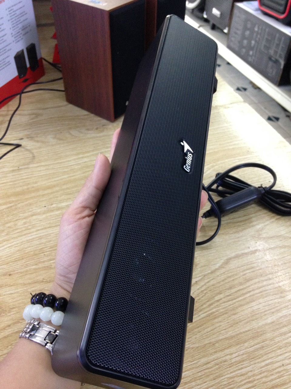Loa máy tính GENIUS Soundbar 100 USB (Màu đen)