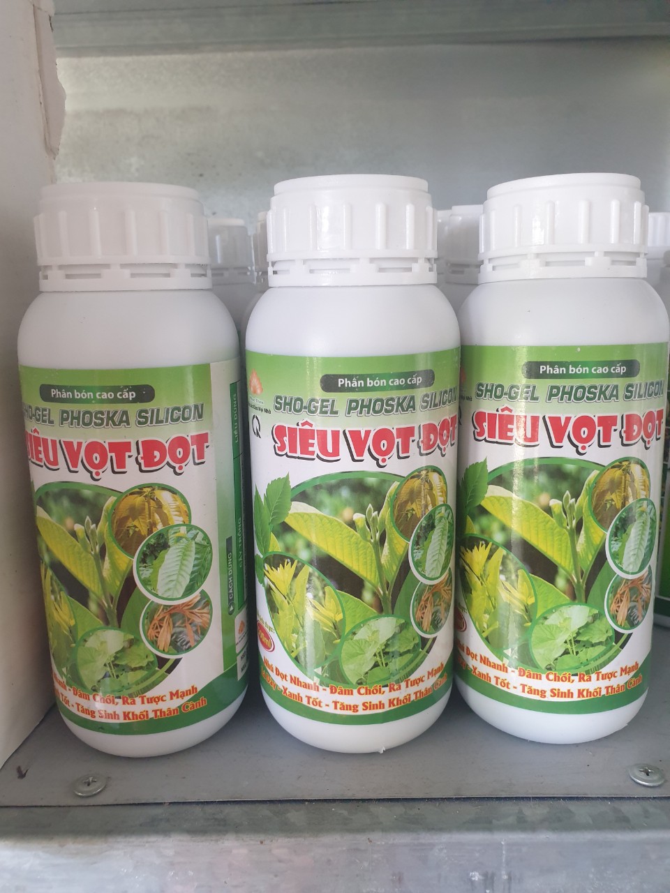 Phân bón lá SIÊU VỌT ĐỌT - ĐÂM CHỒI, RA ĐỌT MẠNH