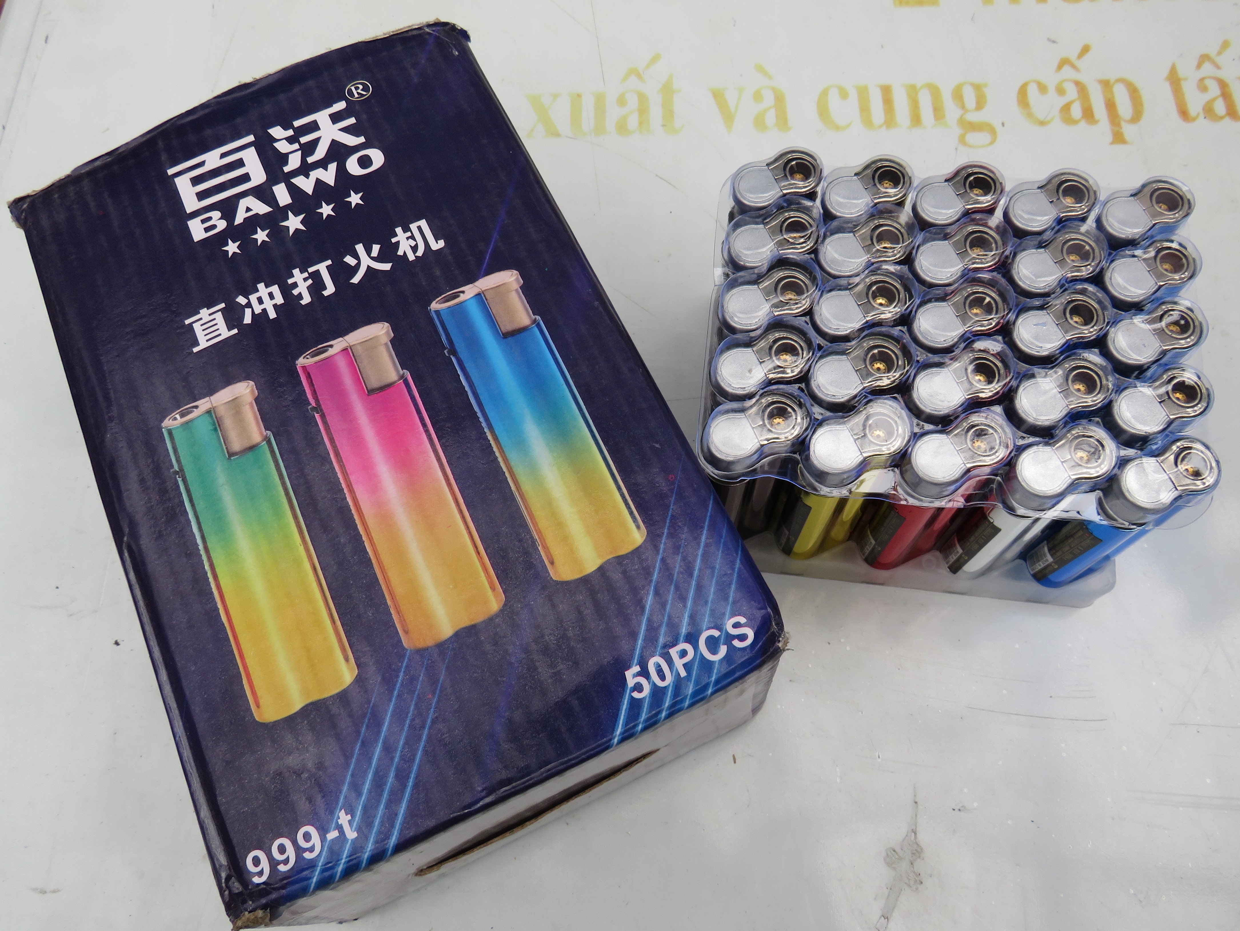 Combo 10 chiếc Quẹt  Baiwooo 999/ giá bán combo 10 chiếc