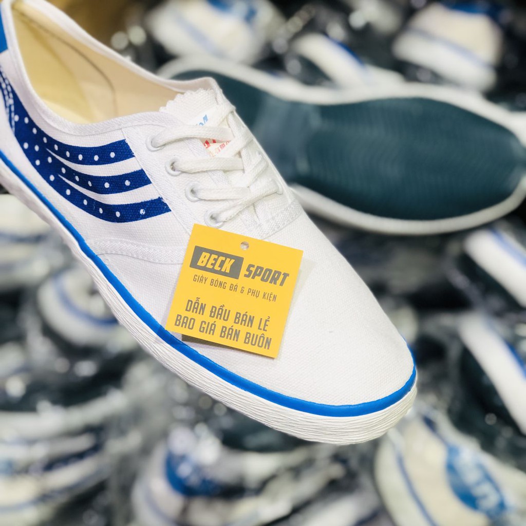 Genuine Bata Tàu Warrior Shoes with Black Soles (Sizes from 38 to 43)