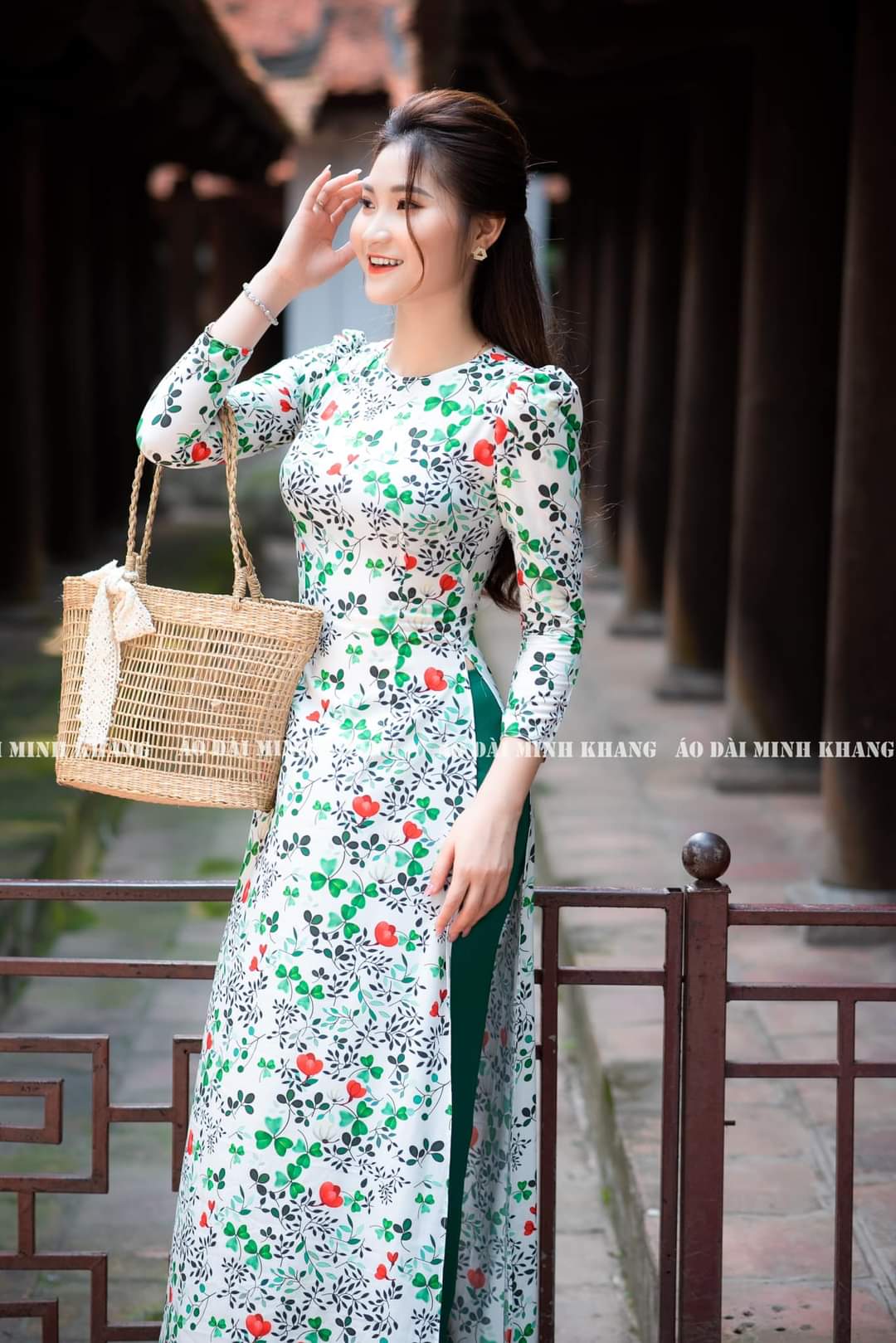 ÁO DÀI HOA NHÍ CAO CẤP KÈM QUẦN