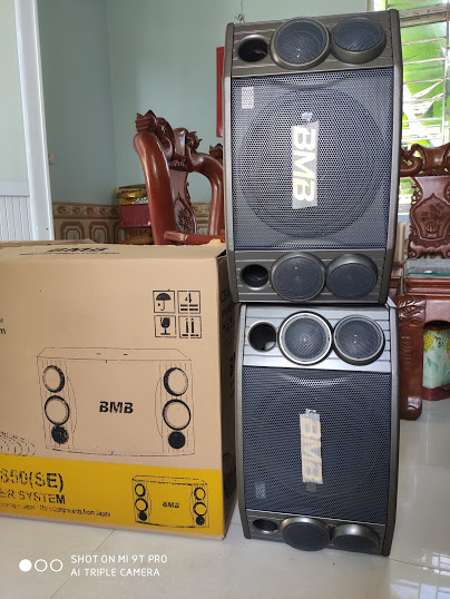 Loa karaoke và nghe nhạc BMB CSX 850 SE, Made in Thailand, từ kép