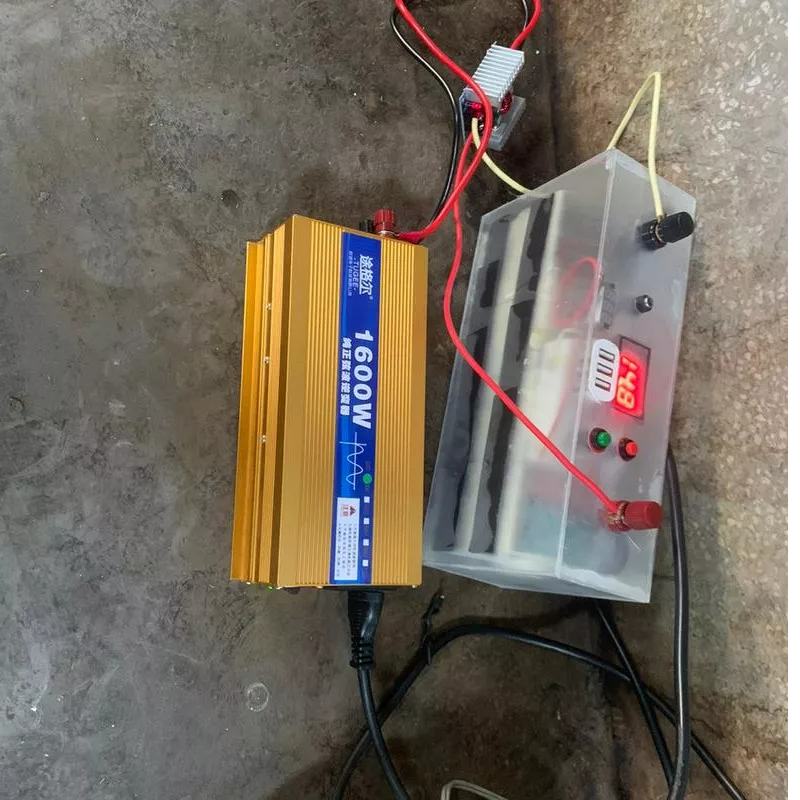 Bộ kích điện 12v lên 220v 1600w