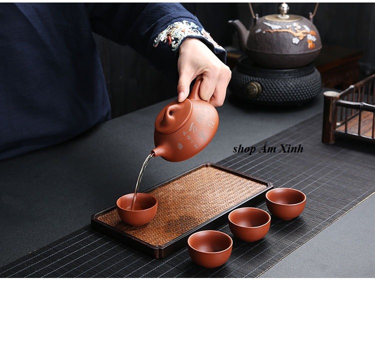 Bộ ấm chén tử sa Nghi Hưng