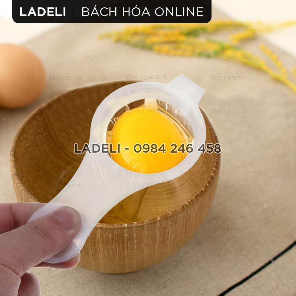 Dụng cụ tách lòng đỏ trứng gà