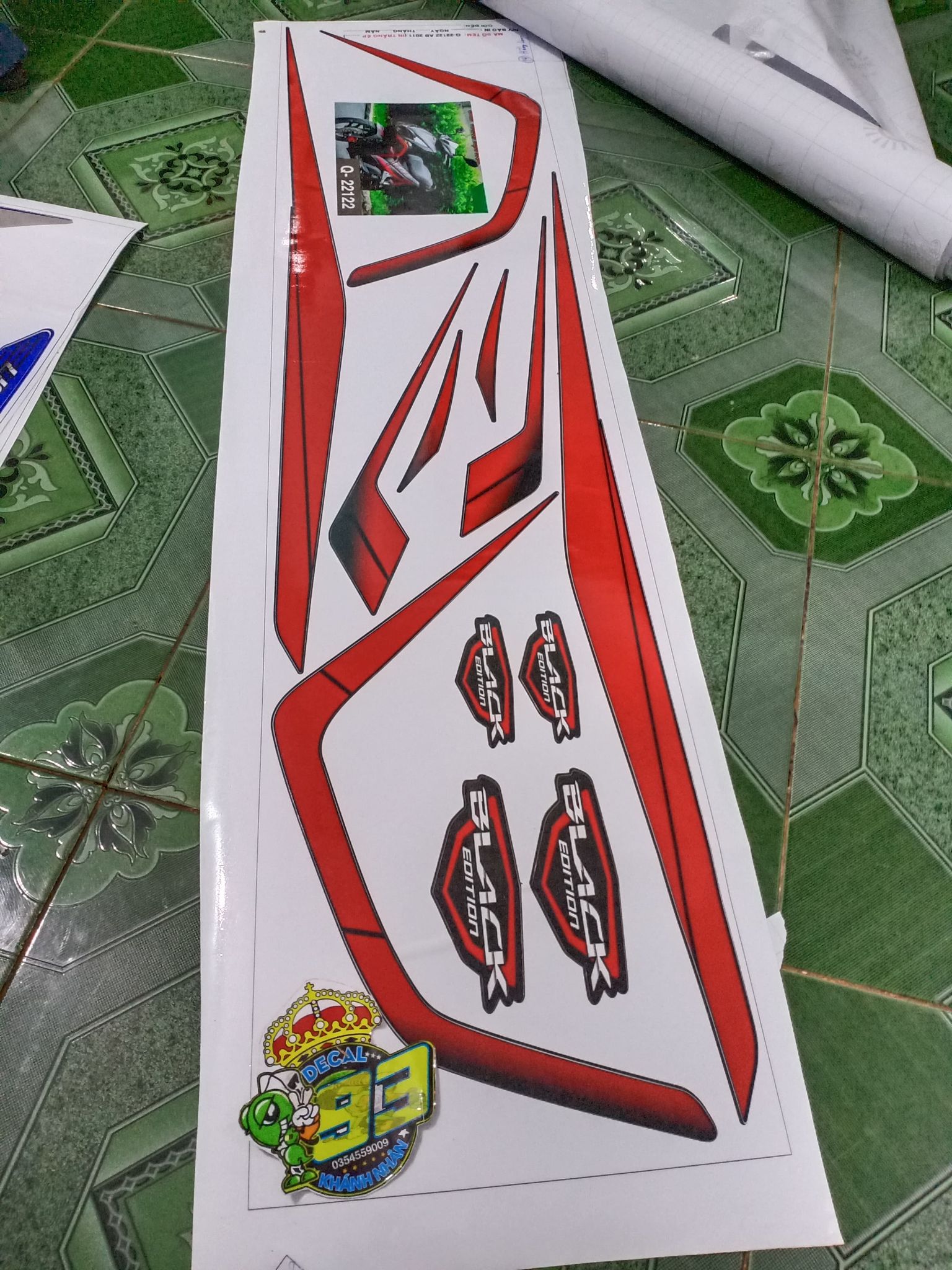 Tem rời AB 2011 đỏ xe đen