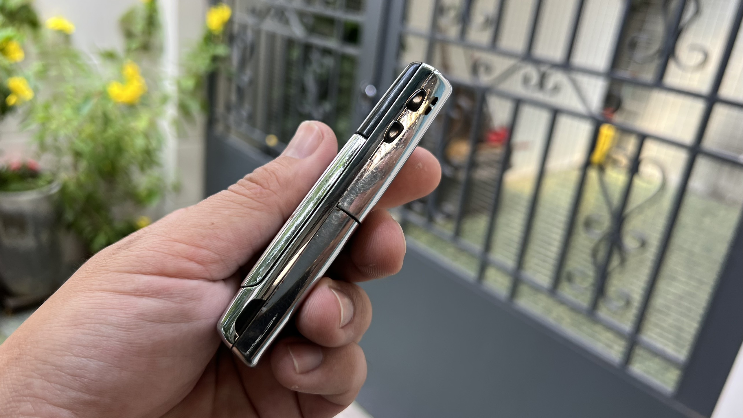 Lk Điện thoại Nokia 8810 chính hãng (1724)