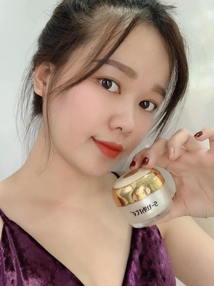 KEM FACE ĐA CHỨC NĂNG DƯỠNG DA SWHITE