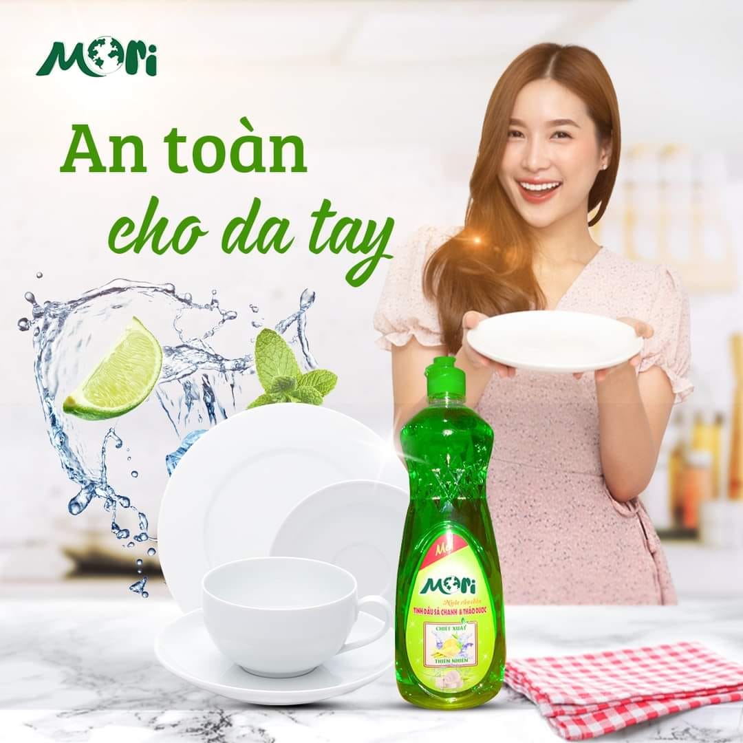 Nước Rửa Chén Tinh Dầu và Thảo Dược Mori Can 4 Lít