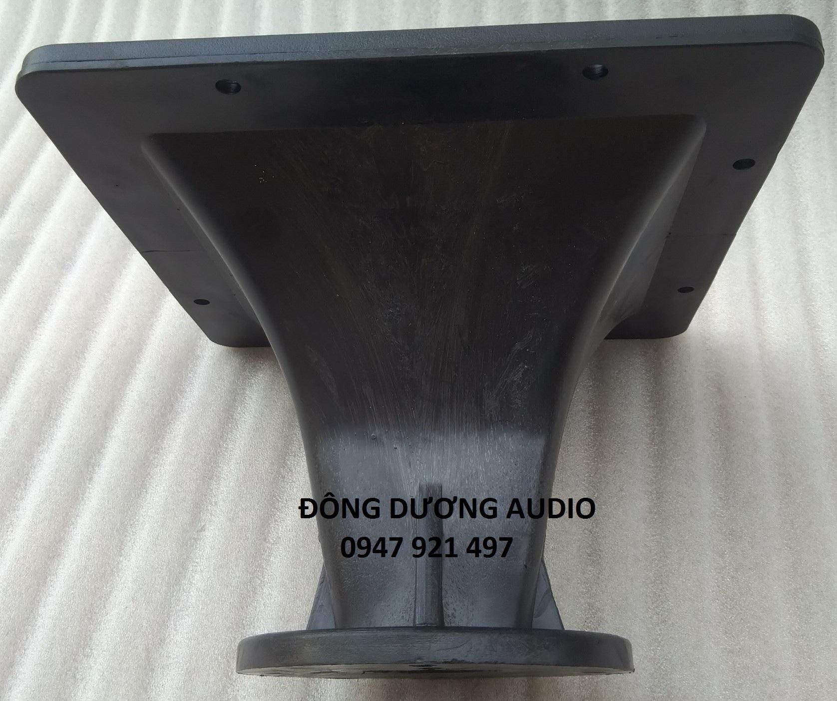 2 CÁI PHỄU LOA TREBLE 750 KÍCH THƯỚC 23X23CM