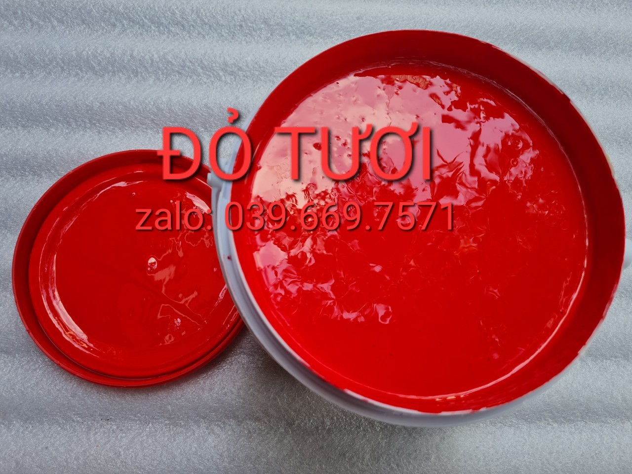 Sơn chậu cảnh đỏ tươi hệ nước siêu bóng( Lon 4 lít)