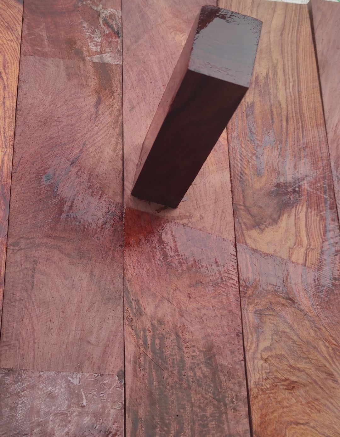 gỗ cẩm lai 14X4X3cm