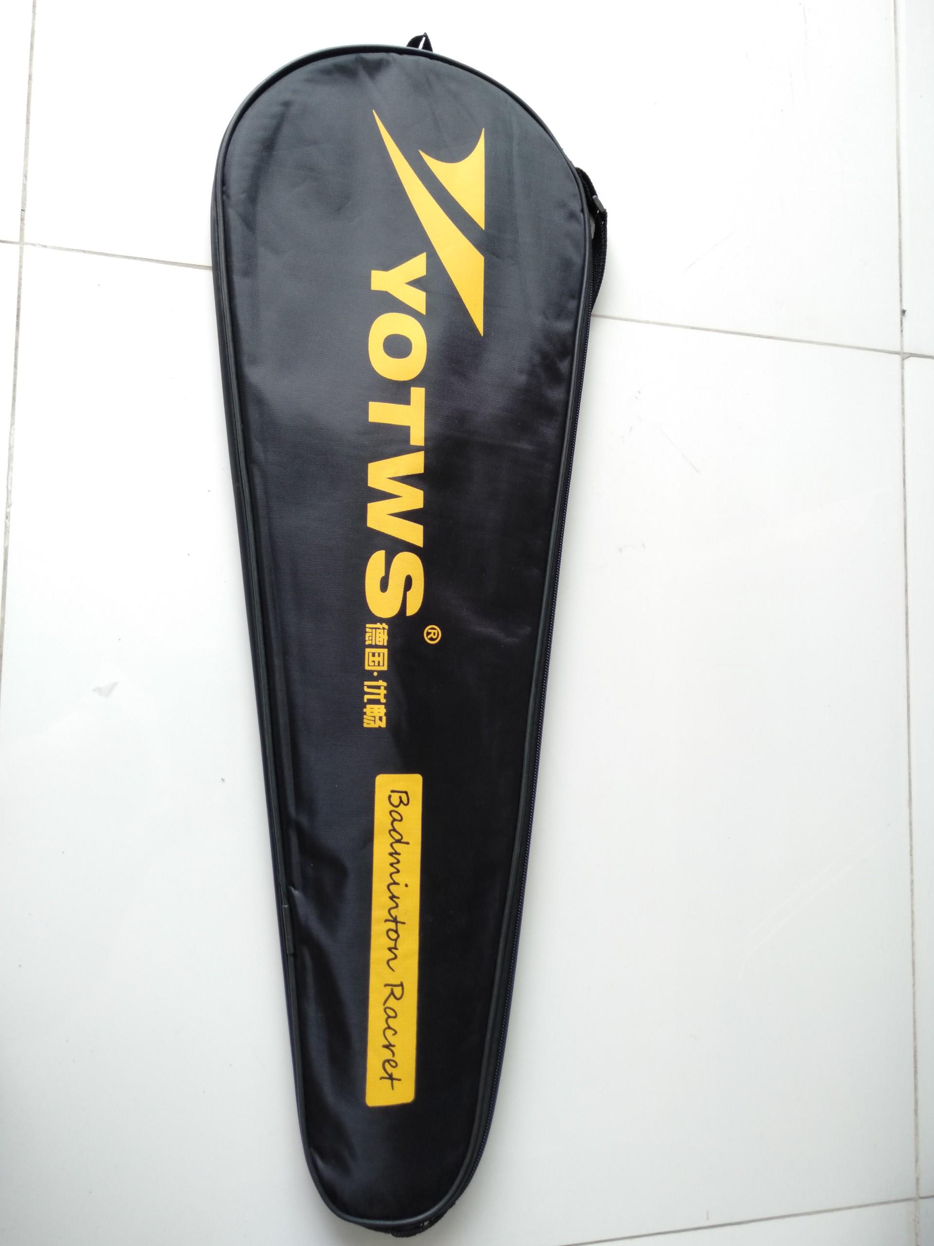[HCM]CHIẾC VỢT CẦU LÔNG TOTES ( KHÔNG LƯỚI )