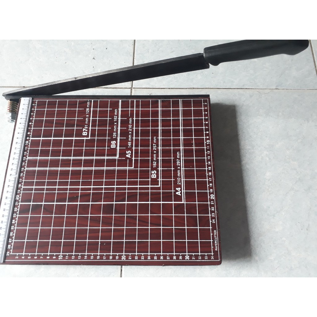 BÀN CẮT GIẤY  KHỔ A4 GỖ