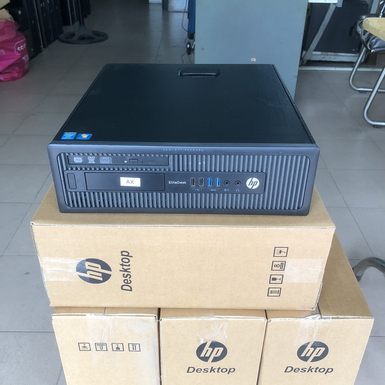 Máy Tính Mini PC HP 400G4 Tiny Thế hệ 8 đẳng cấp (Core i5-8400t, Ram 8GB, SSD 256GB, Tích hợp Card Wifi)