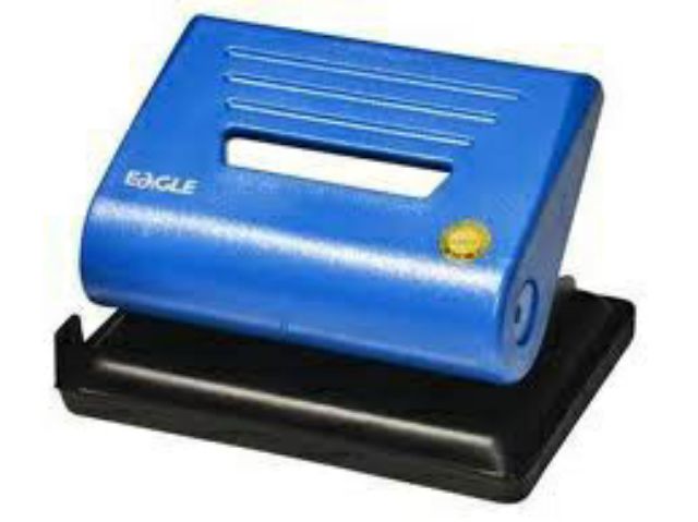[HCM]Bấm lỗ Eagle 837 ( 18 tờ )