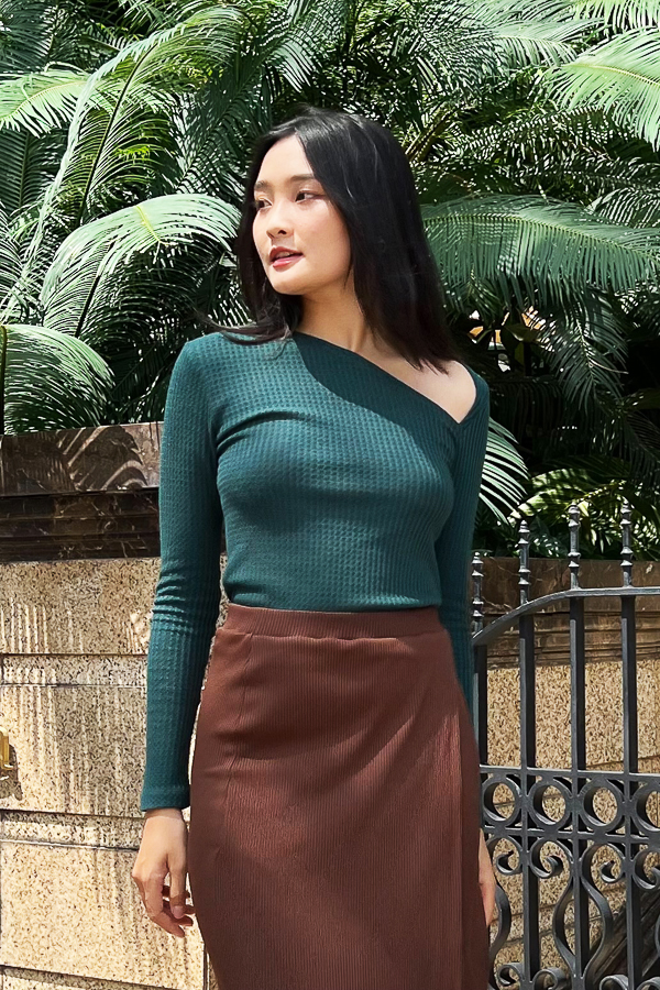 Chân váy Maybi midi suông thun gân đắp tà