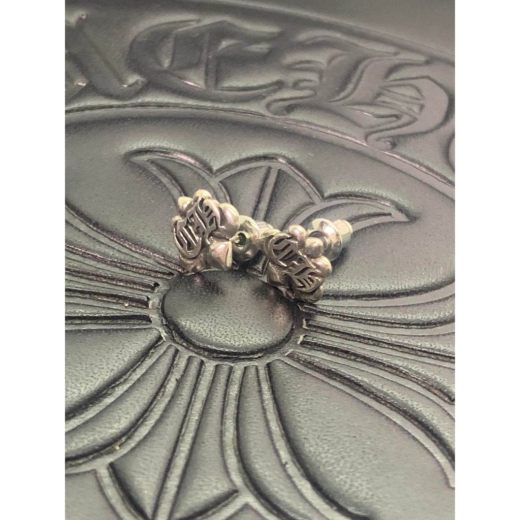 [True photo] Chrome heart earrings Silver 925 full box pattern 8-chrome heart shop