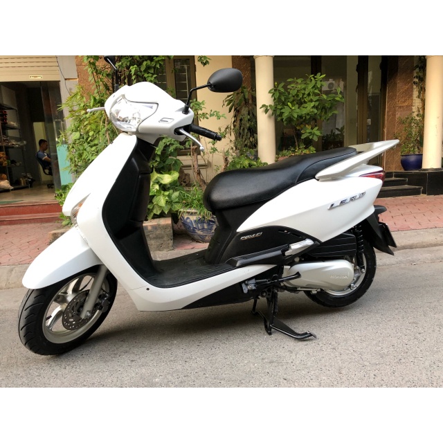 Nắp ngoài bình xăng lead 110 honda
