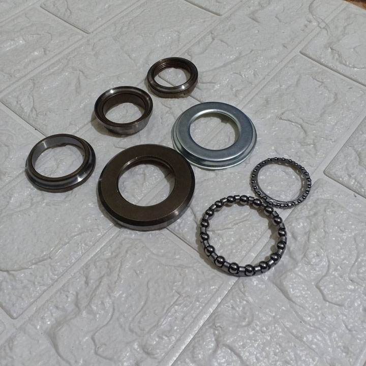 Bộ bát phốt -chén cổ xe Vespa LX