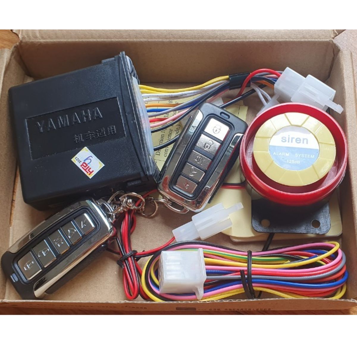 Bộ chống trộm 2 khiển 5 nút, bộ chống trộm còi báo động, bộ chống trộm xe máy, bộ chống trộm hai khiển