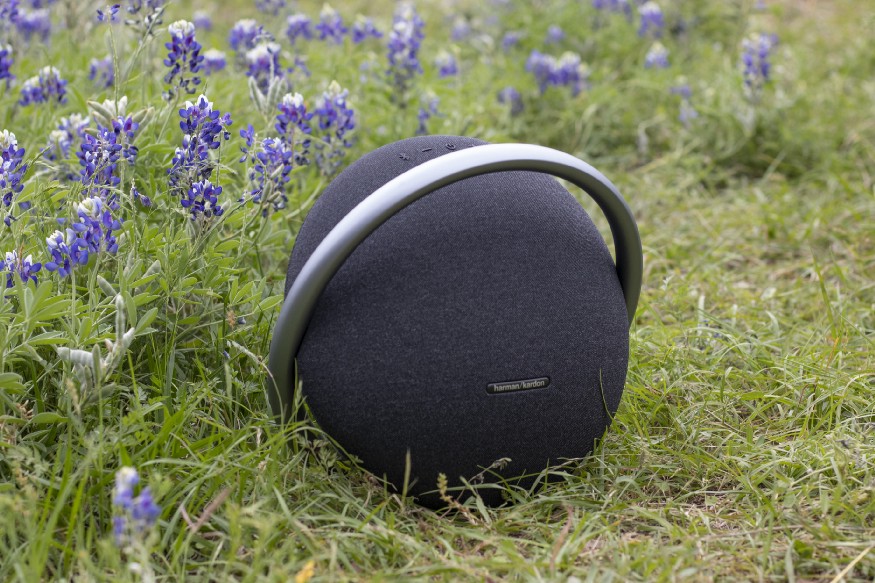 Loa Bluetooth Harman/Kardon Onyx Studio 7 - Chính Hãng PGI