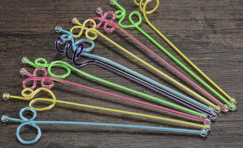 10 que khuấy sinh tố 2 lớp 23cm. 29cm