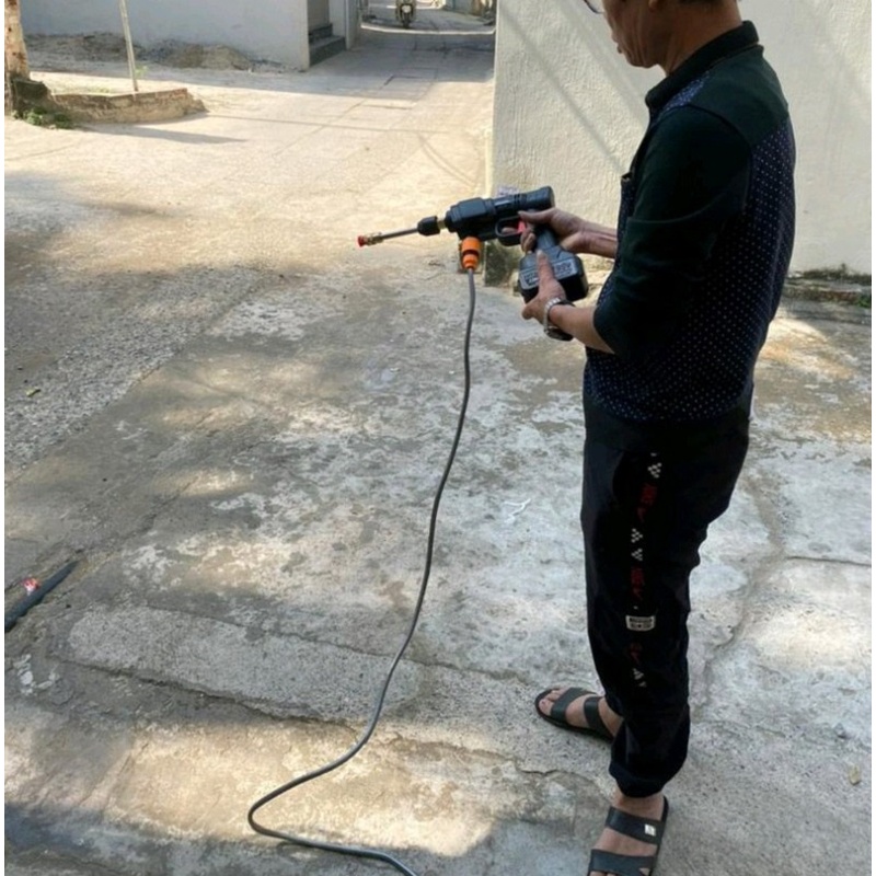 Máy rửa xe gia đình