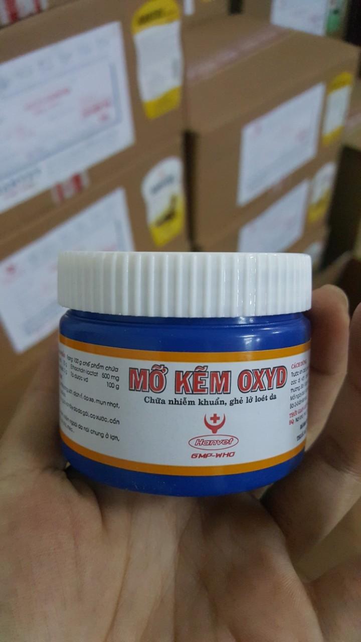 bôi ghẻ mỡ kẽm cho thú cưng