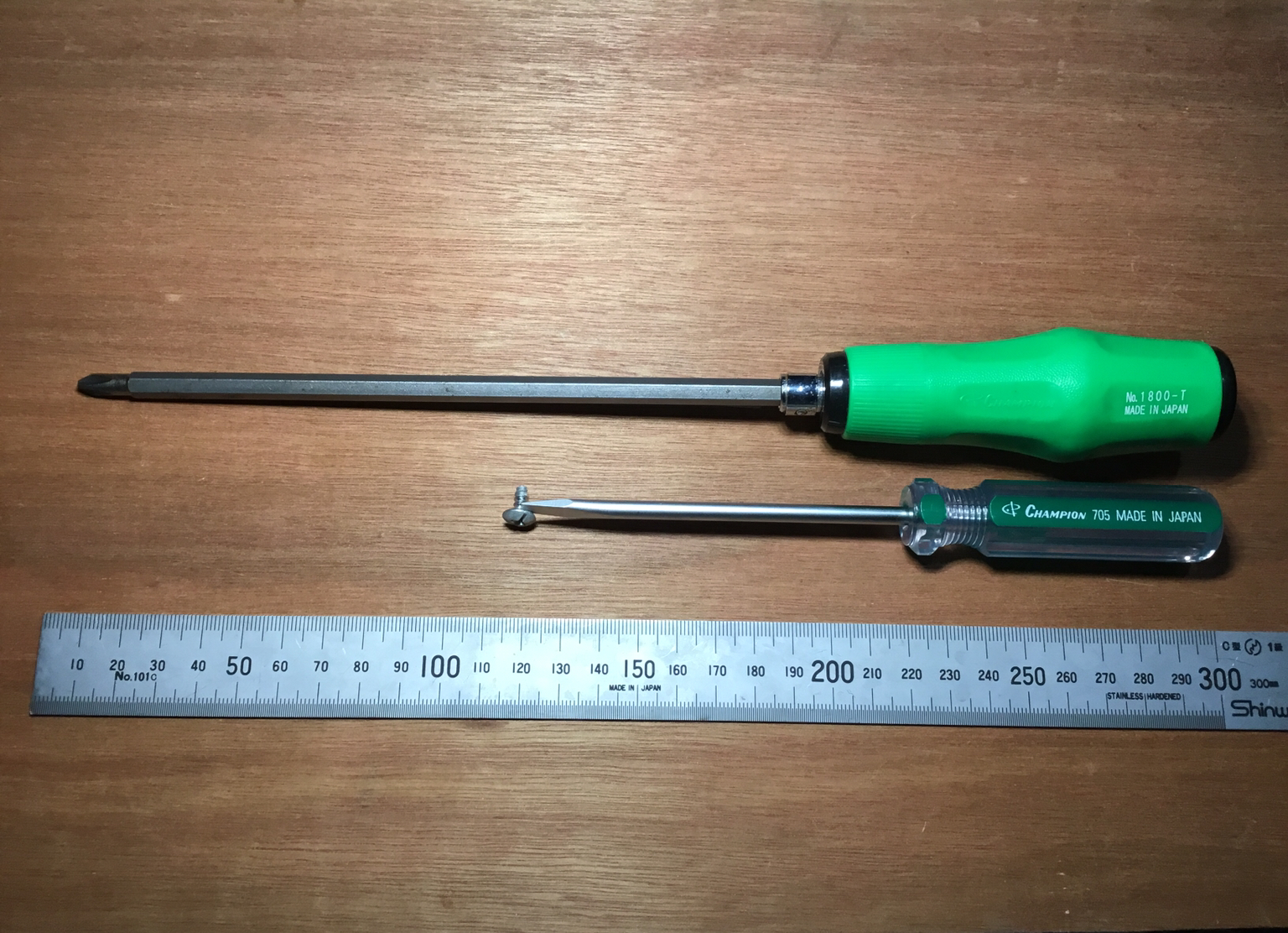 Tô Vít / Tuốc Nơ Vít Nhật Bản 18cm & 30cm
