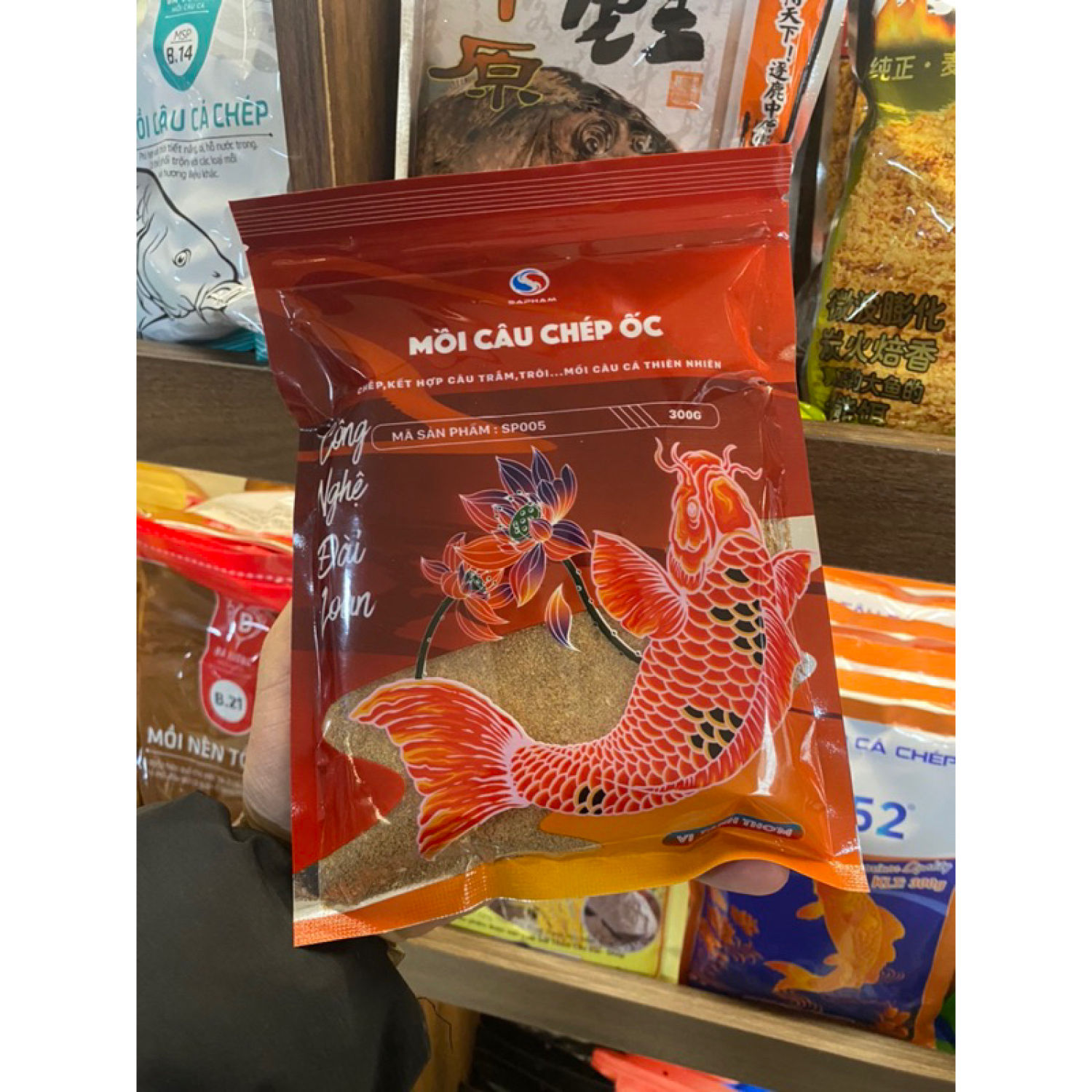 Mồi Câu Chép Ốc Sa Phạm 300g
