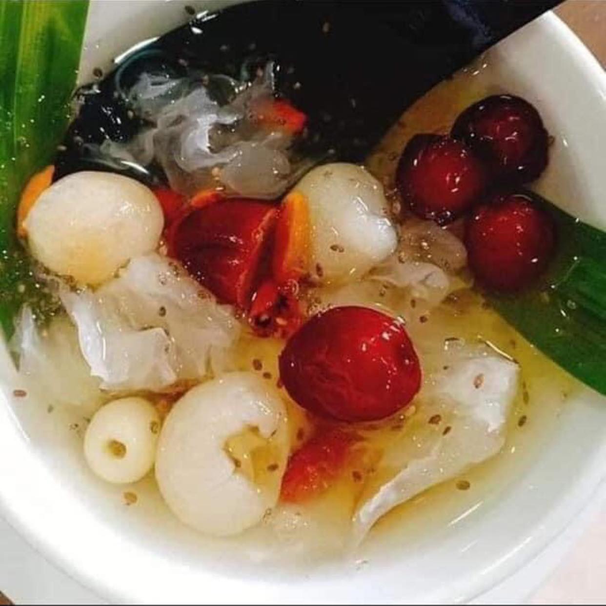 SET CHÈ DƯỠNG NHAN