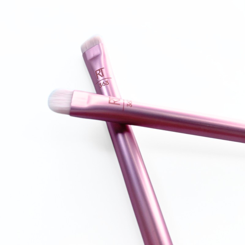 Cọ Mắt, Tán Viền Mí RT REAL TECHNIQUES Daily Eye RT 363
