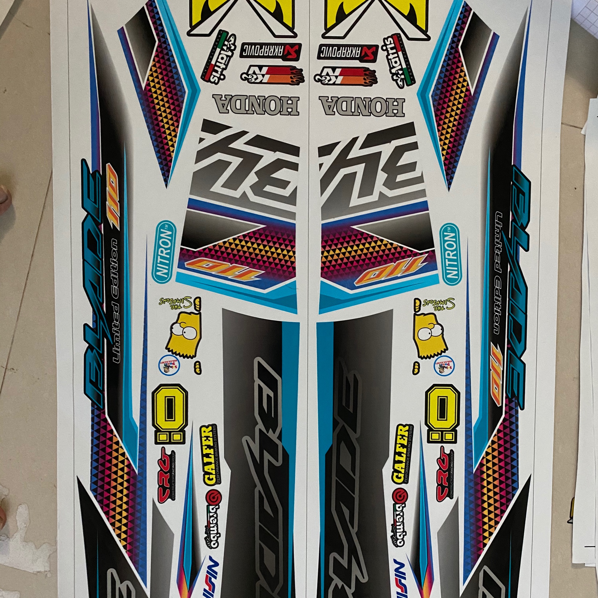 Tem rời Honda Wave Blade 110 dán xe trắng