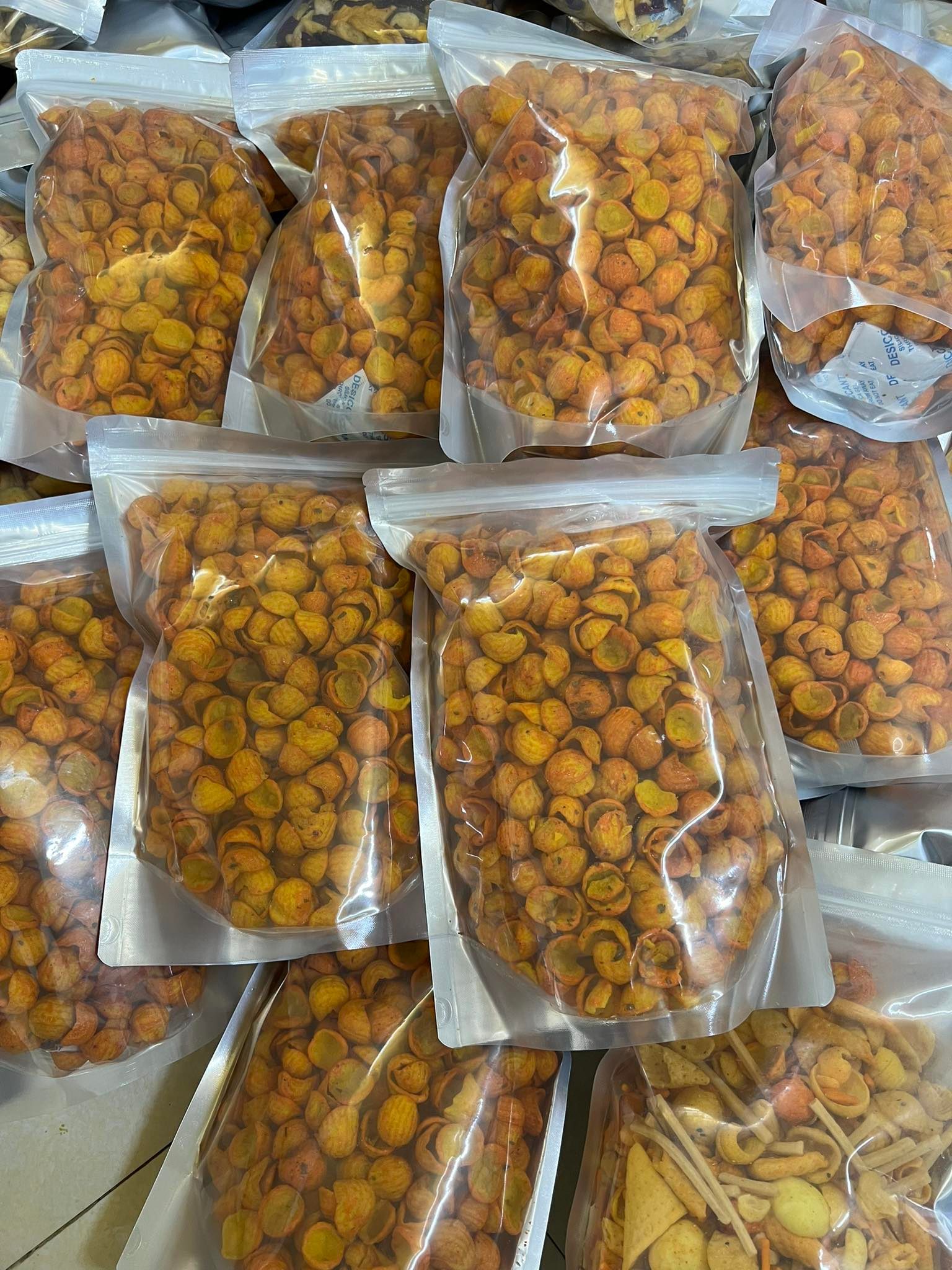 COMBO 500G TÁ LẢ + 500GR SNACK SÒ PHÔ MAI