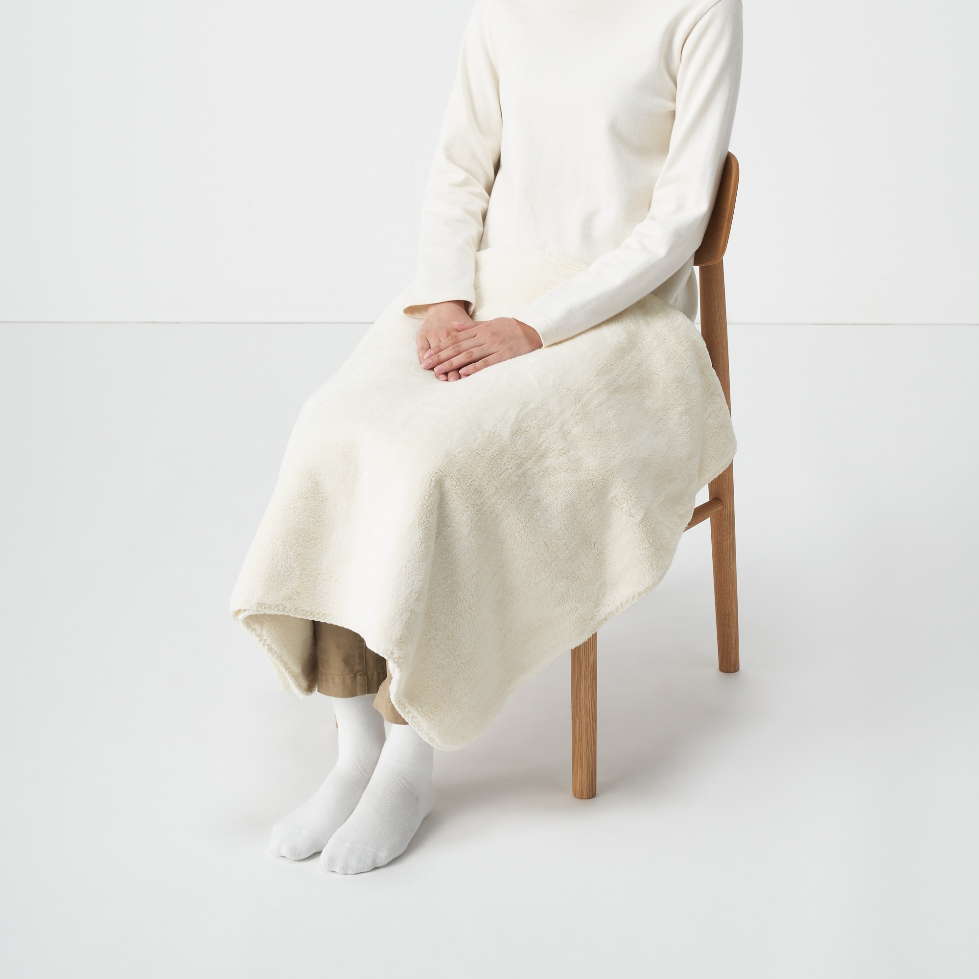 MUJI CHĂN SỢI ẤM HÚT ẨM