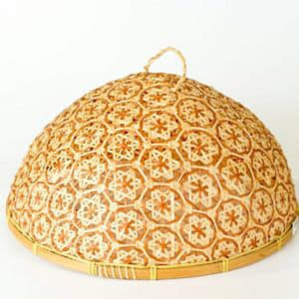 Mẹt tre lồng bàn hoa thị size 50cm