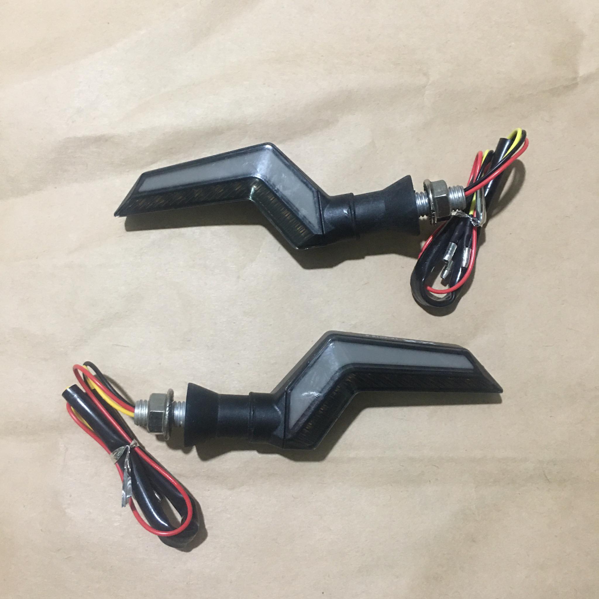 Đèn xi nhan led X1R chạy hiệu ứng dòng chảy ( GIÁ 1 ĐÔI )