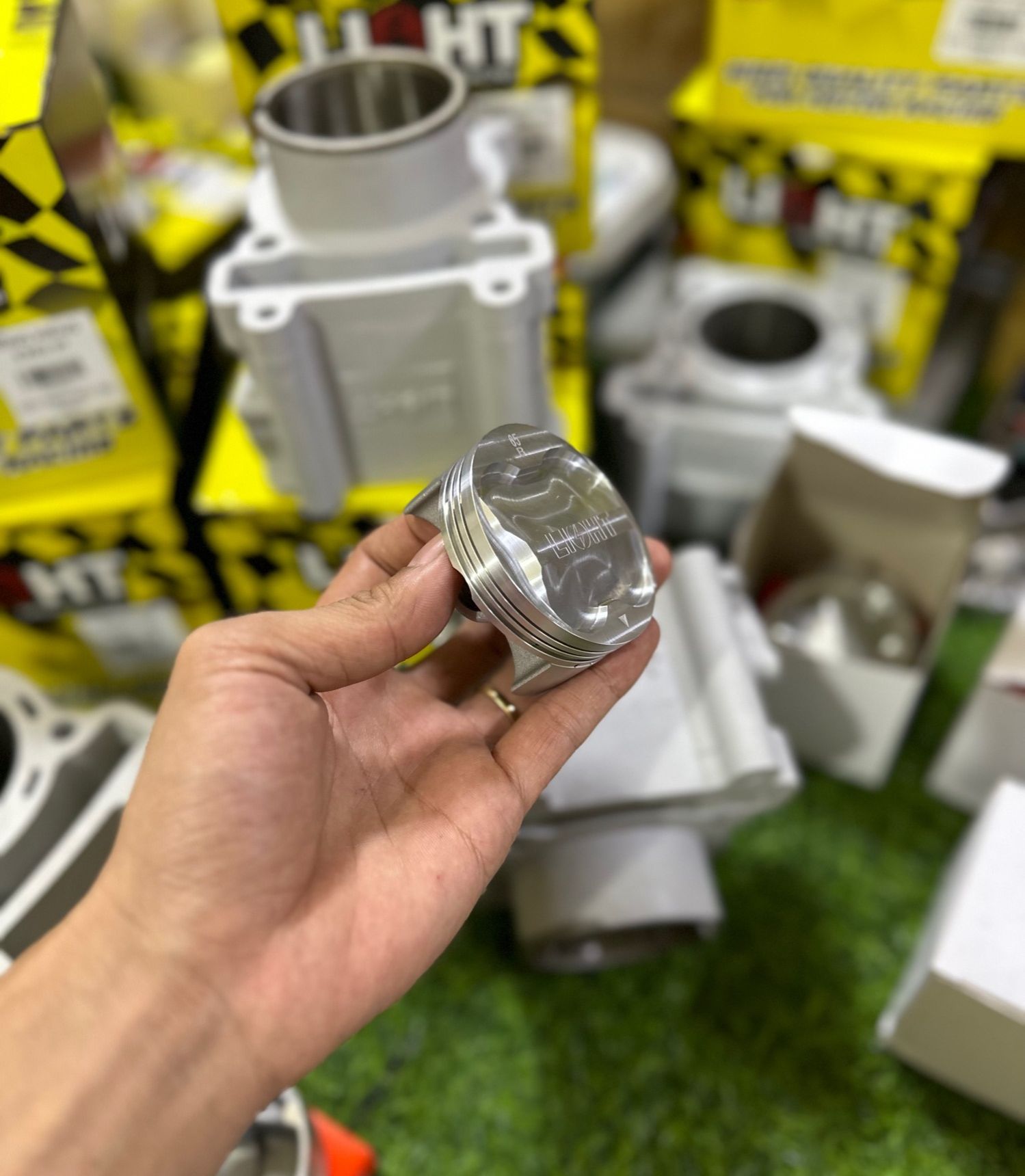 Lòng LIGHT size 62/65/72 thớt 14 chân 31 dành cho xe Ex135/150