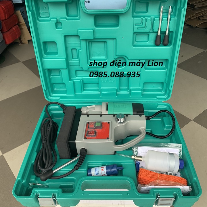 30mm Máy khoan từ 900W DCA AJC30