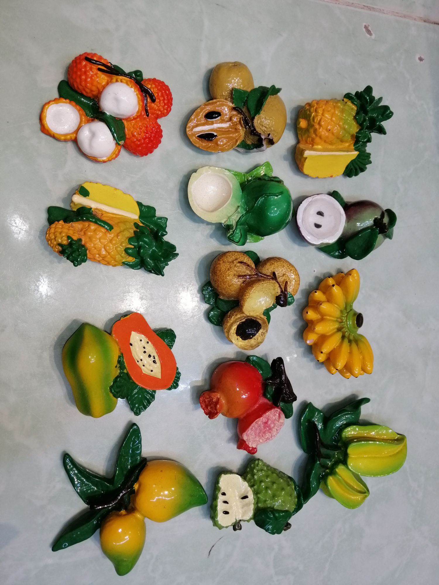 HÍT TỦ LẠNH HÌNH TRÁI CÂY