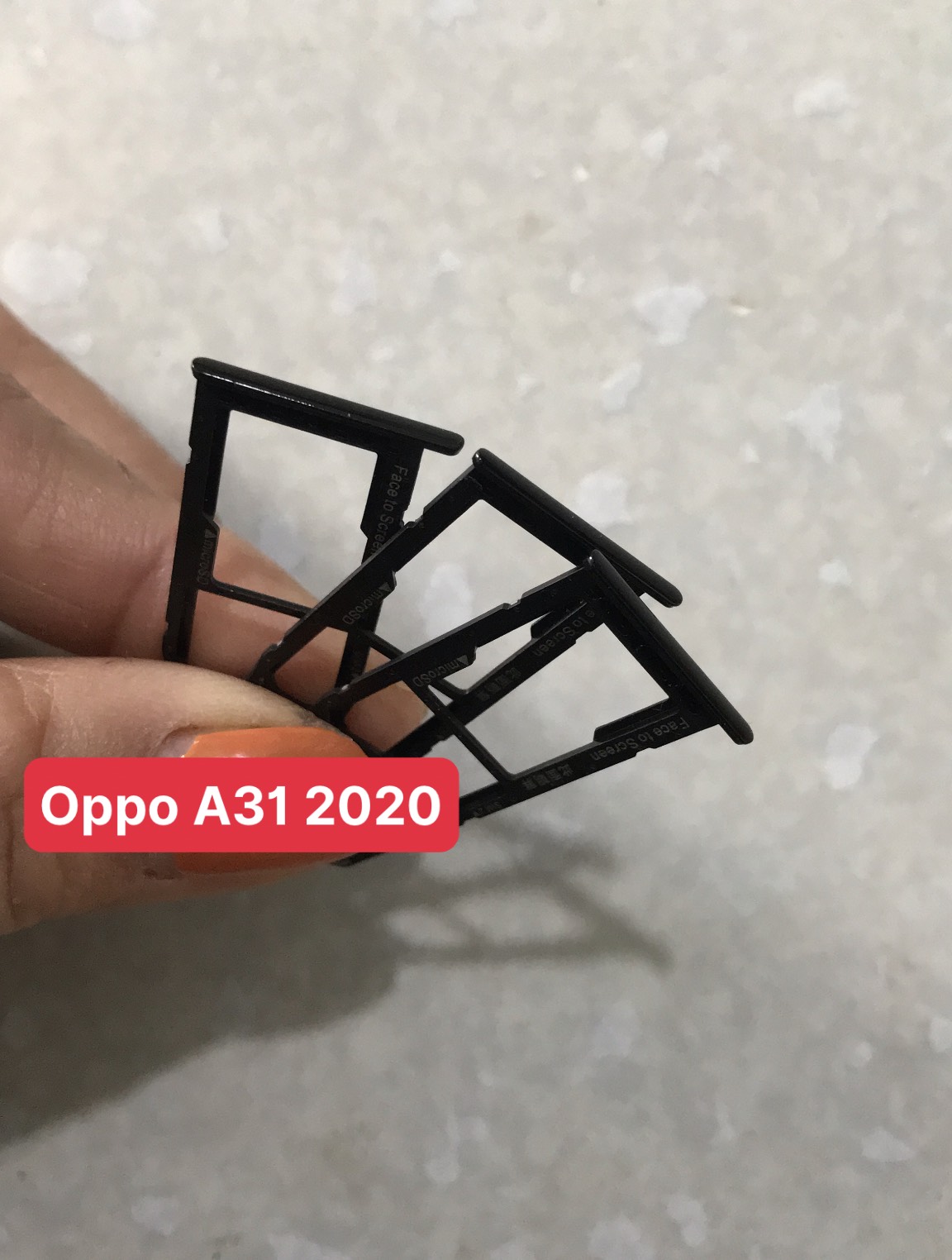 Khay Sim Oppo A31 2020