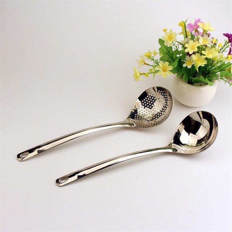 [HCM]Vá lổ múc canh inox 304