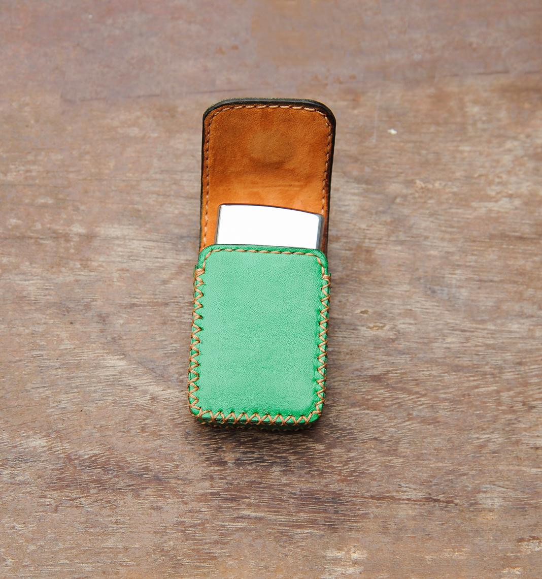 Bao da đựng bật lửa zippo màu xanh- Bao da Mino Crafts VI351